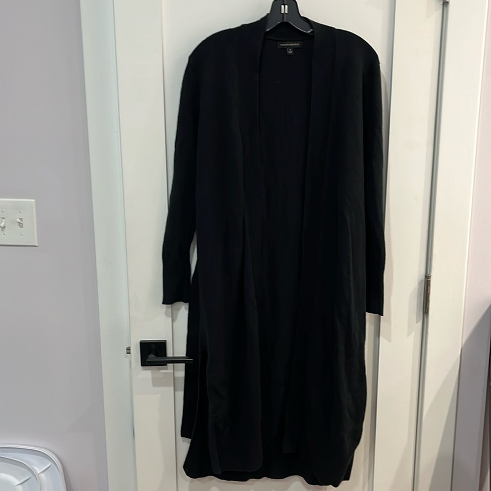 Banana Republic wool duster sweater jacket in black, EUC